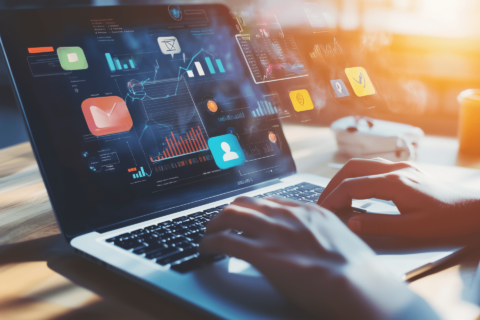 Estratégias de marketing digital para empresas contábeis, incluindo e-mails, redes sociais e branding.